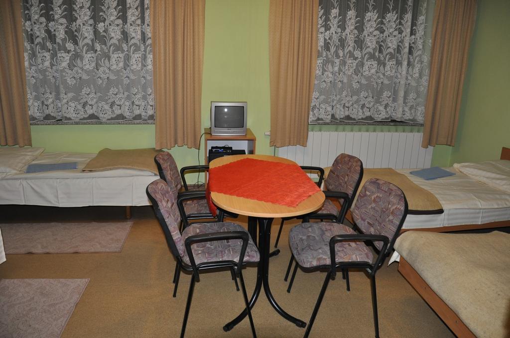 Hotel Osrodek Sportu I Rekreacji Victoria Bílsko-Bělá Pokoj fotografie